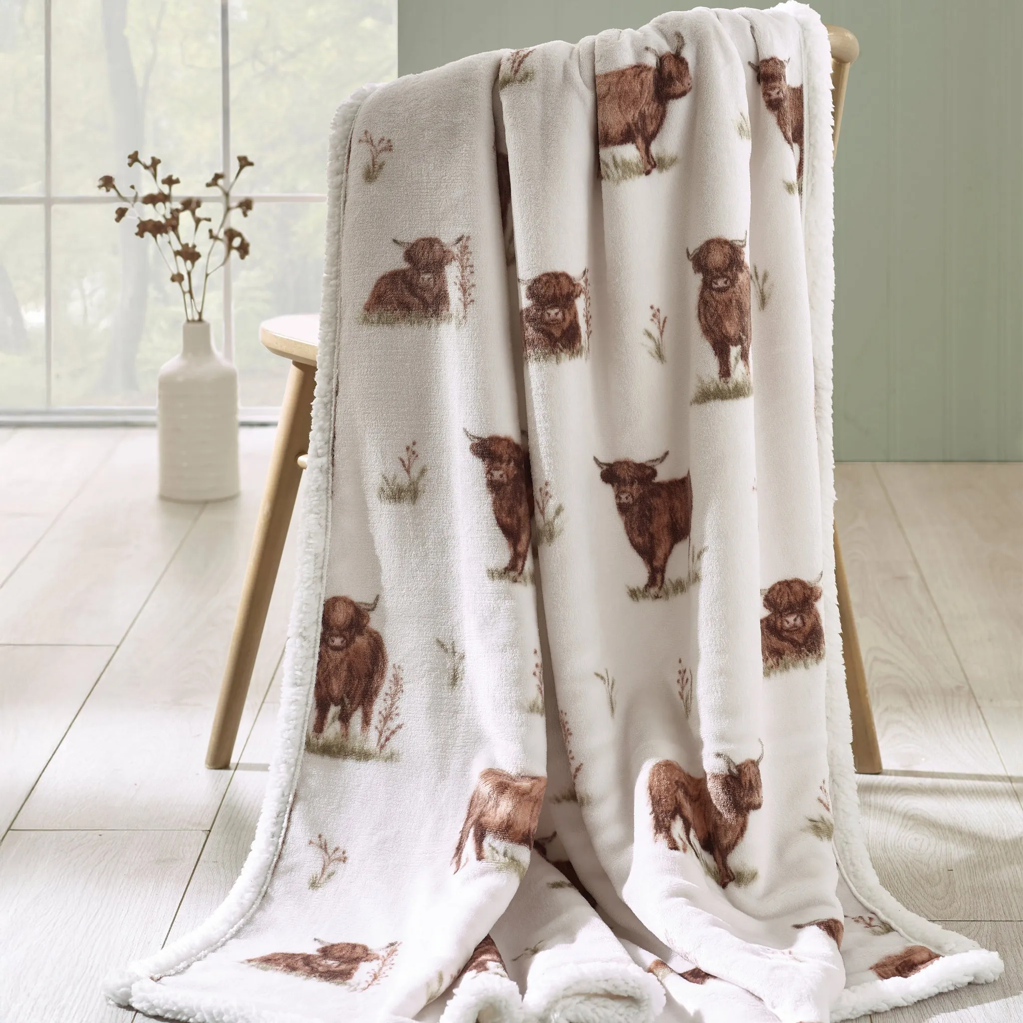 Catherine Lansfield Angus Highland Cow Throw - Sherpa product
