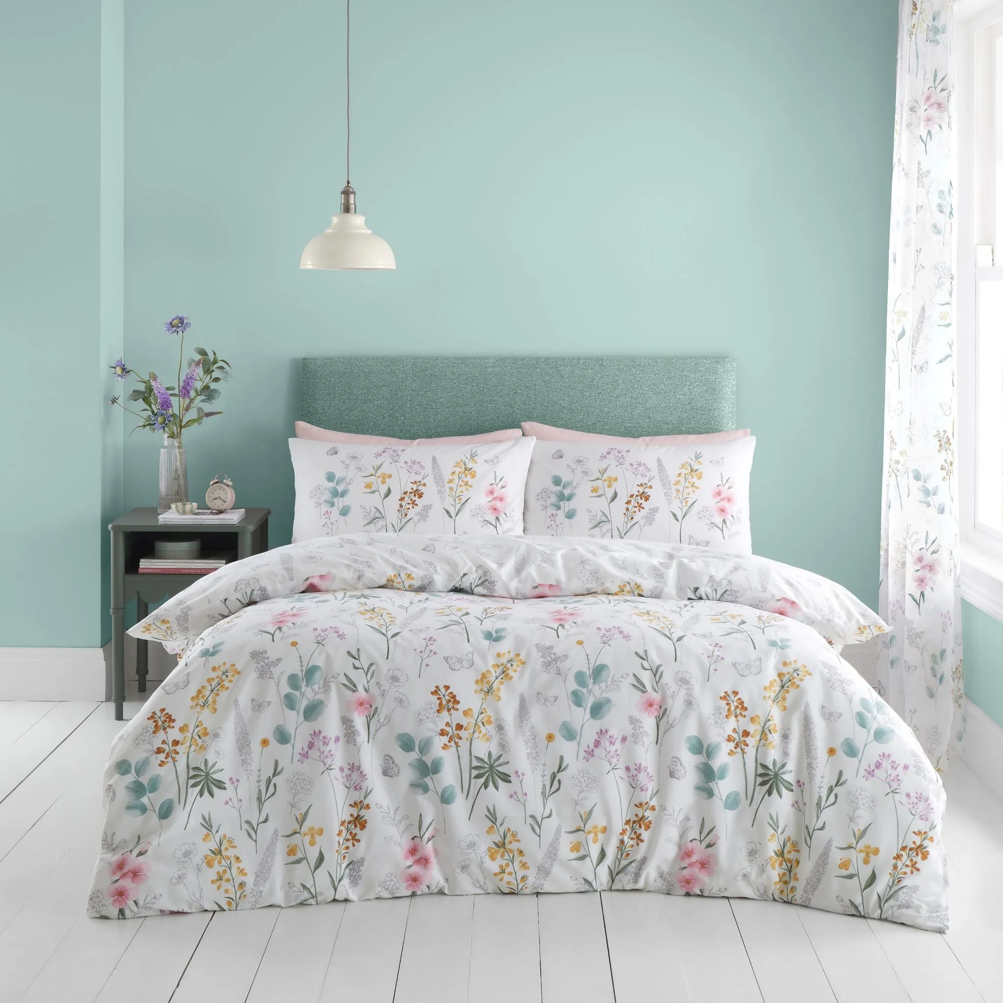 Catherine Lansfield Emilia Floral Single Duvet Set - White product