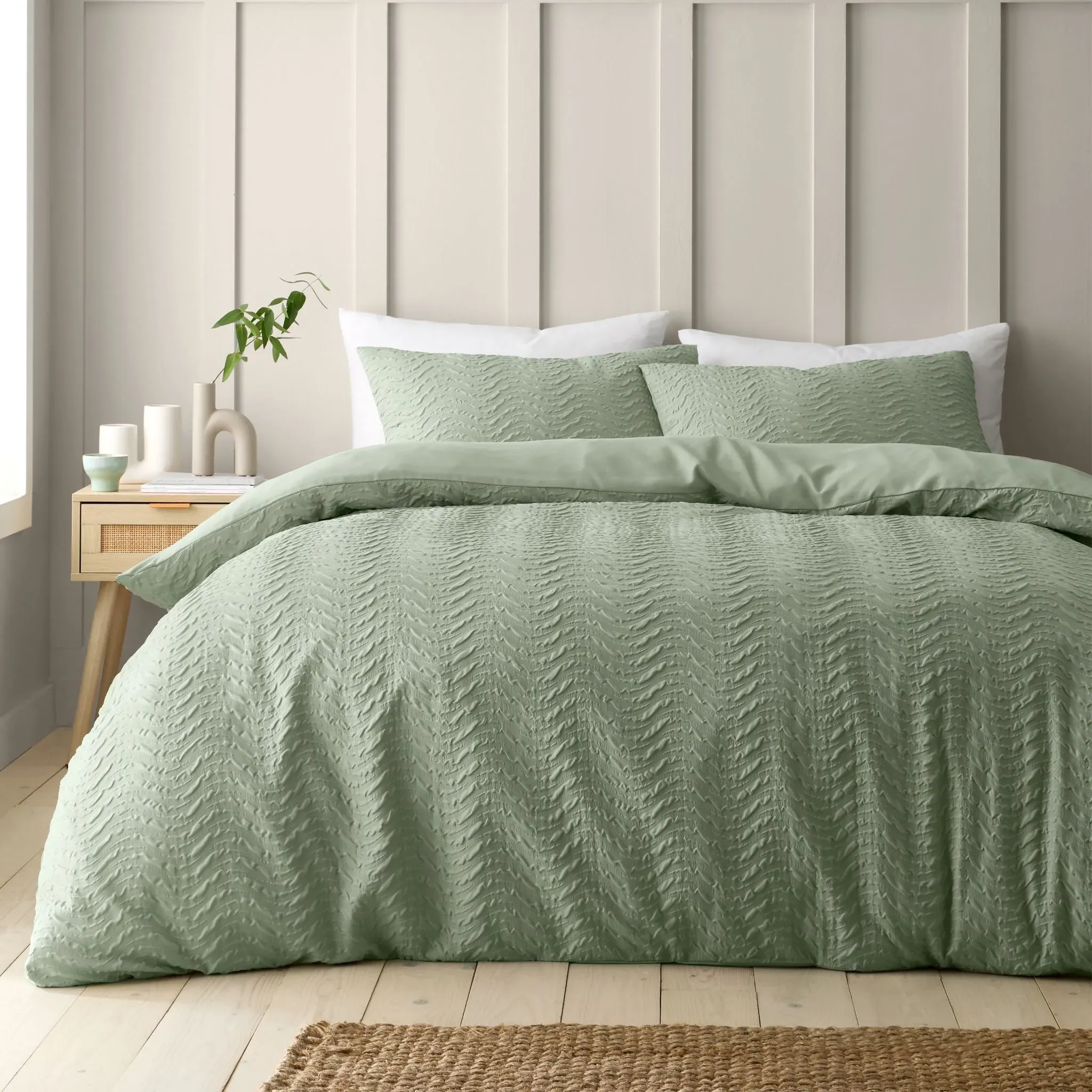 Catherine Lansfield Heatset Wave Double Duvet Set - Mint Green product