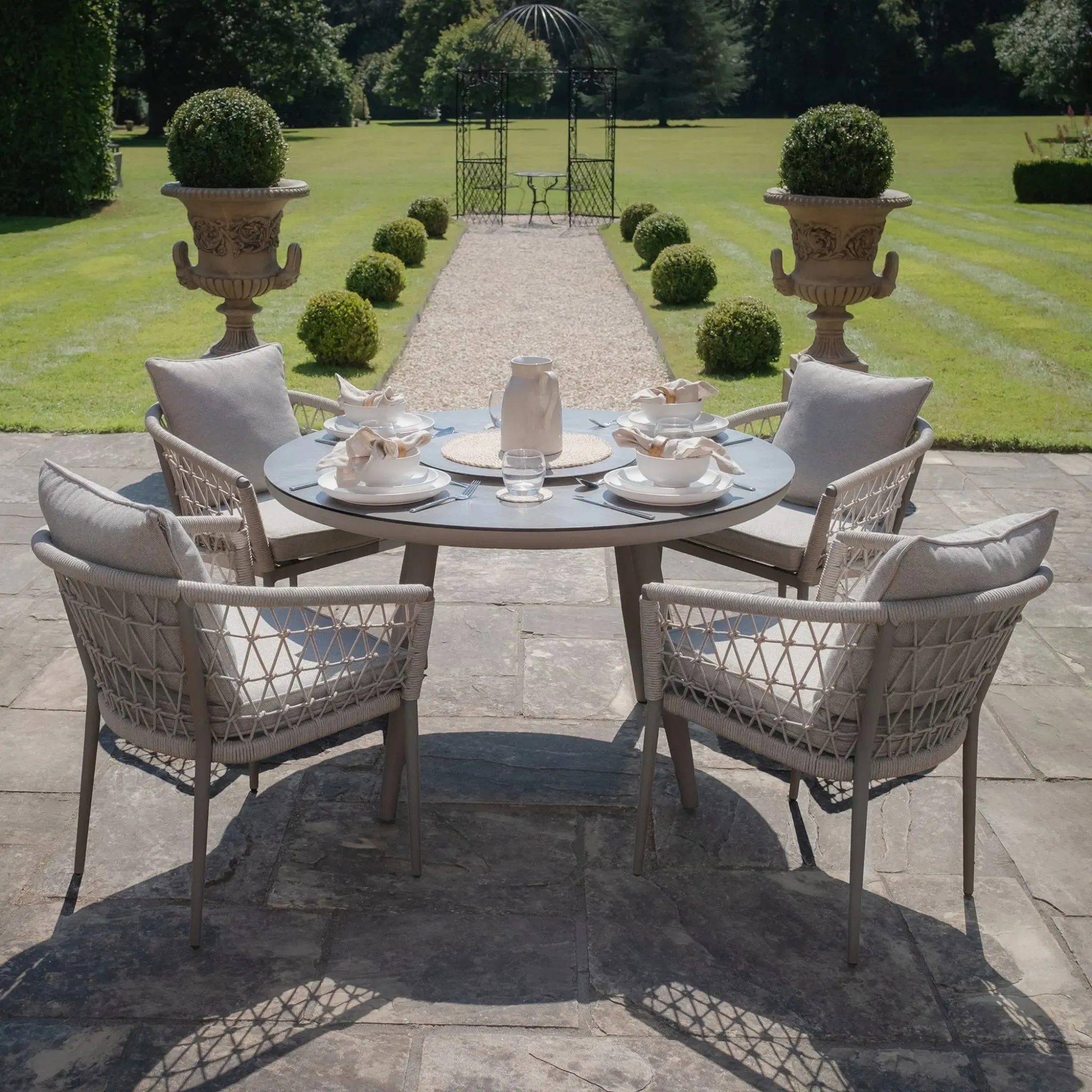 Tias 4-Seater Outdoor Dining Set - Aluminium, Polypropylene product