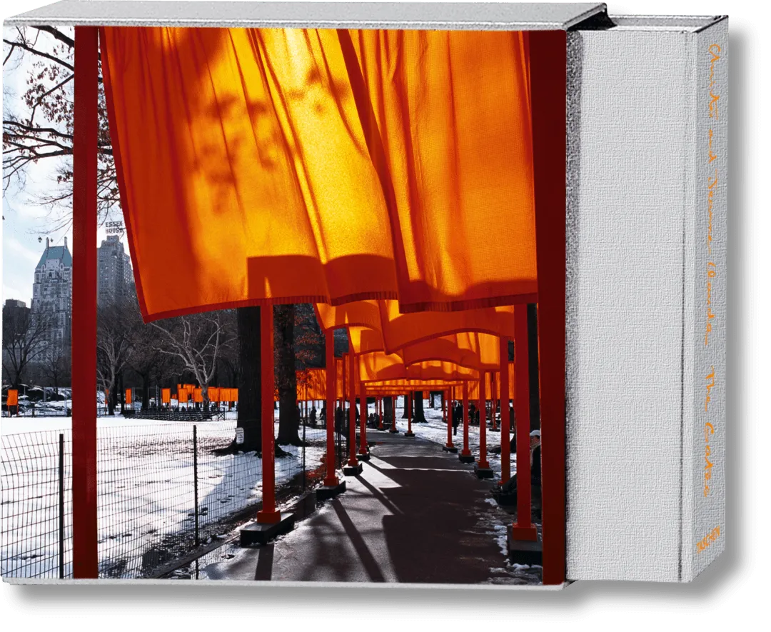 Christo and Jeanne-Claude: The Gates Collector's Edition Book product