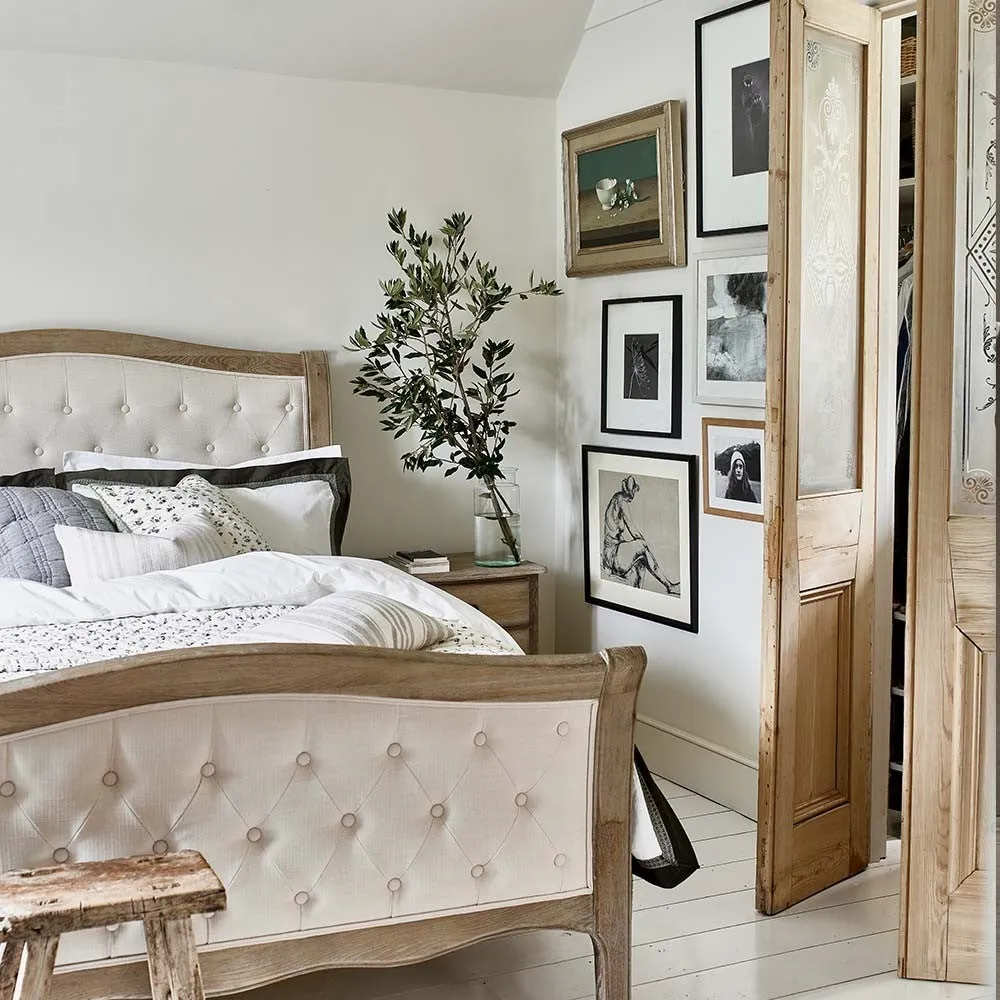 Camille Buttoned King Size Bed Frame - Limewash, Oak