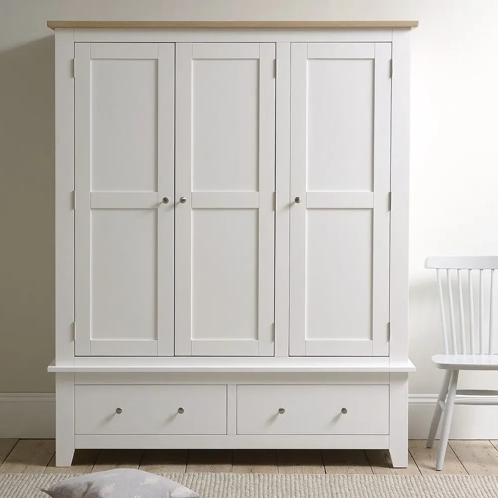 Chester Triple Wardrobe with Drawers - White, Oak