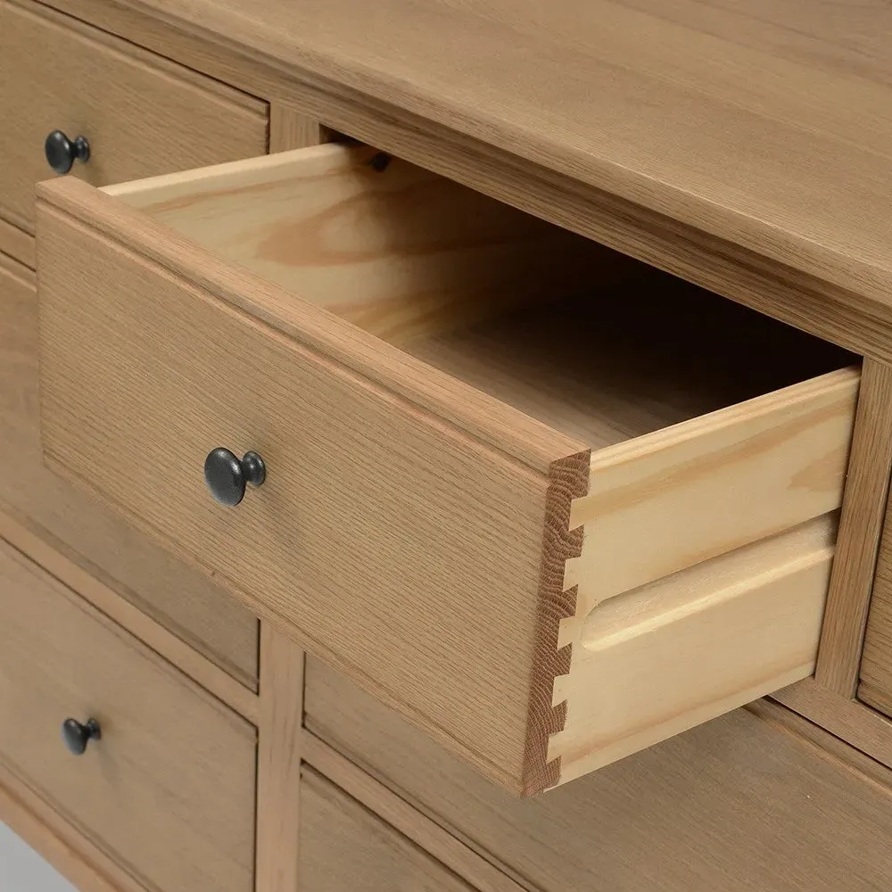 8 Drawer Wide Chest - Oak