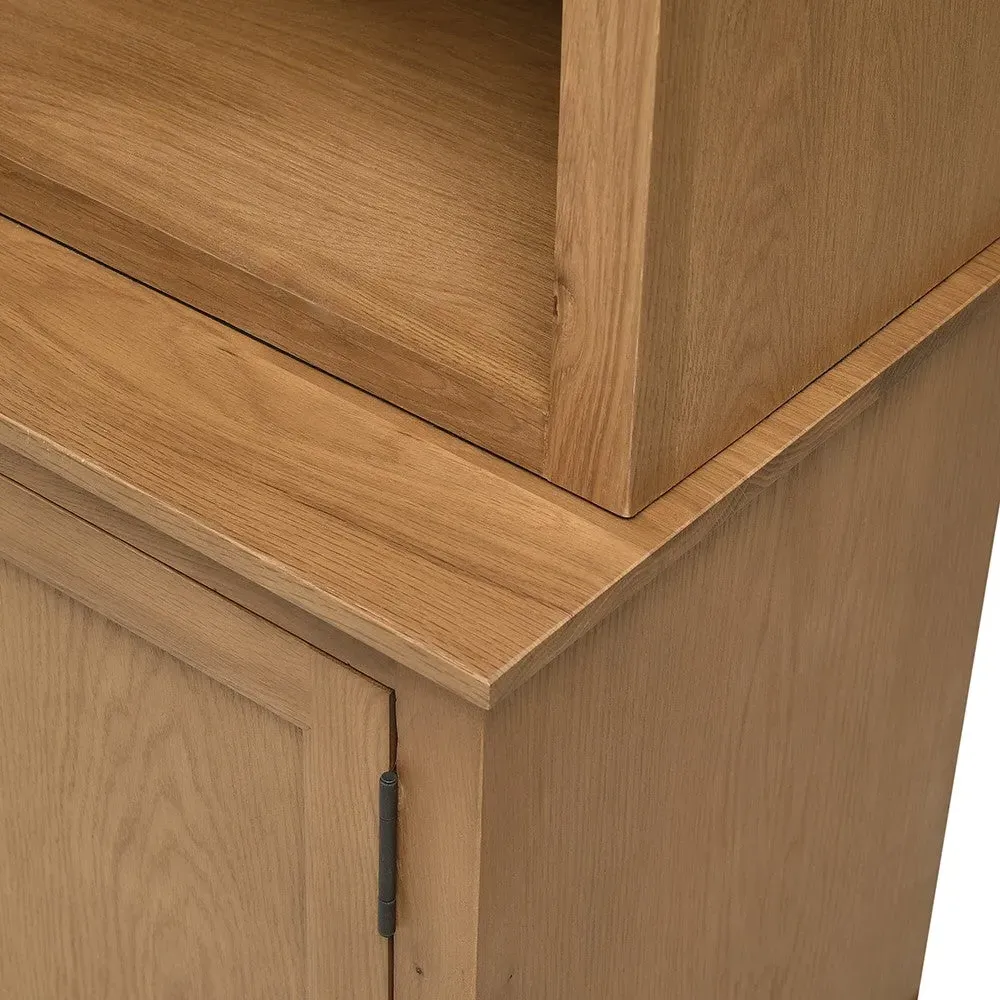 Elkstone TV and Media Storage Unit - Mellow Oak by The Cotswold Company, image 8