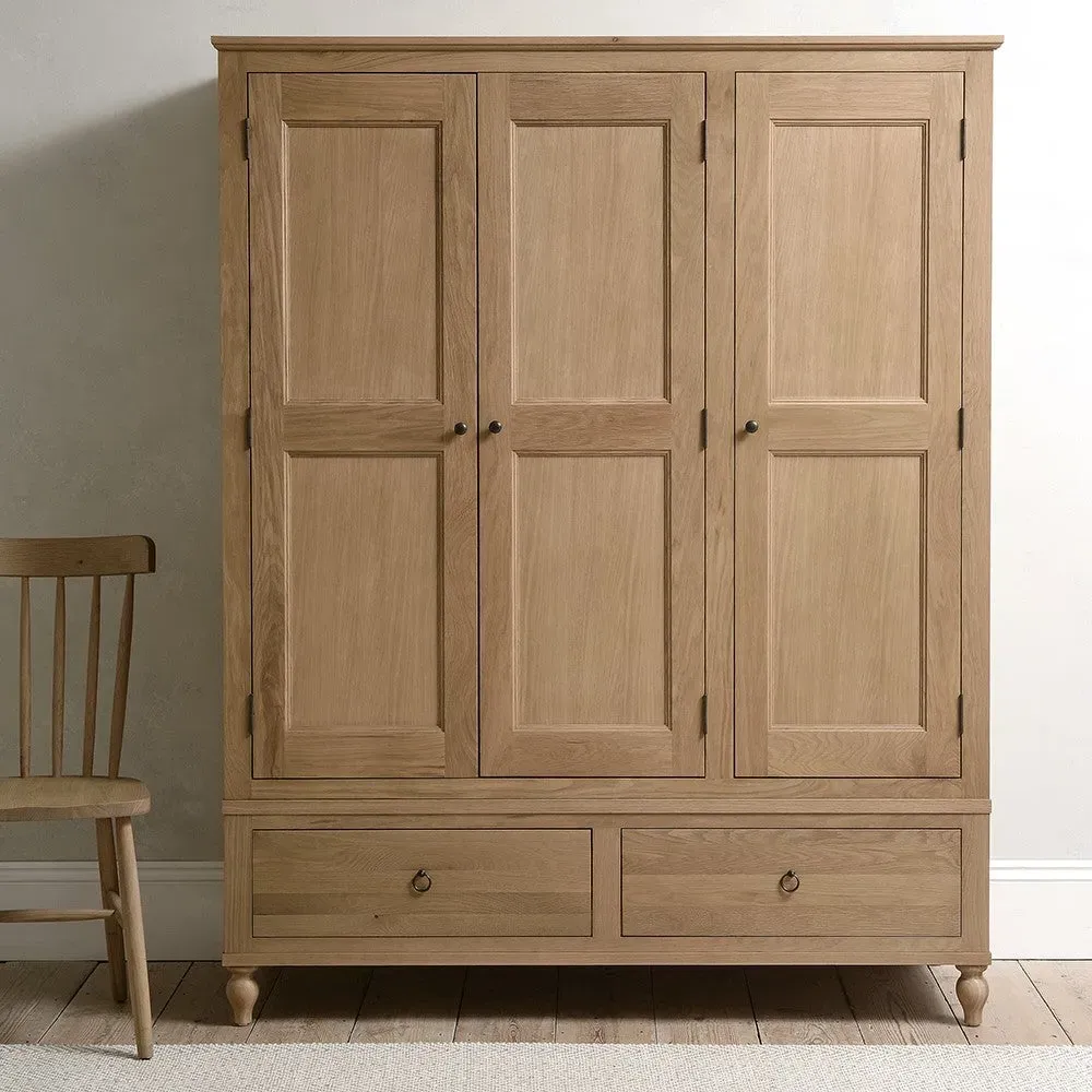Triple Wardrobe - Oak