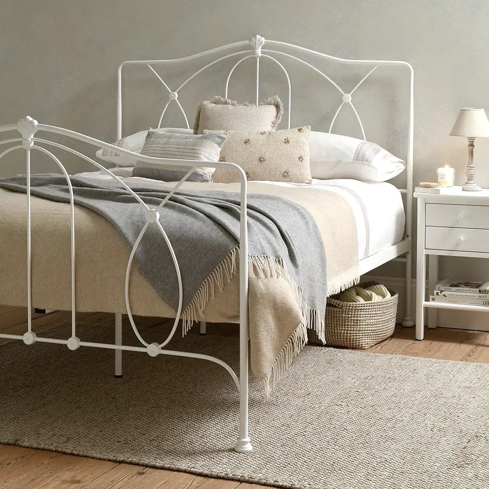 Hazleton King Size Bed Frame - White image