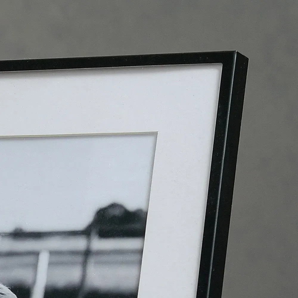 Fine 4x6 Photo Frame - Black, Metal image