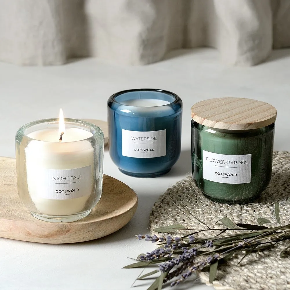 Flower Garden Scented Candle with Wooden Lid - Green