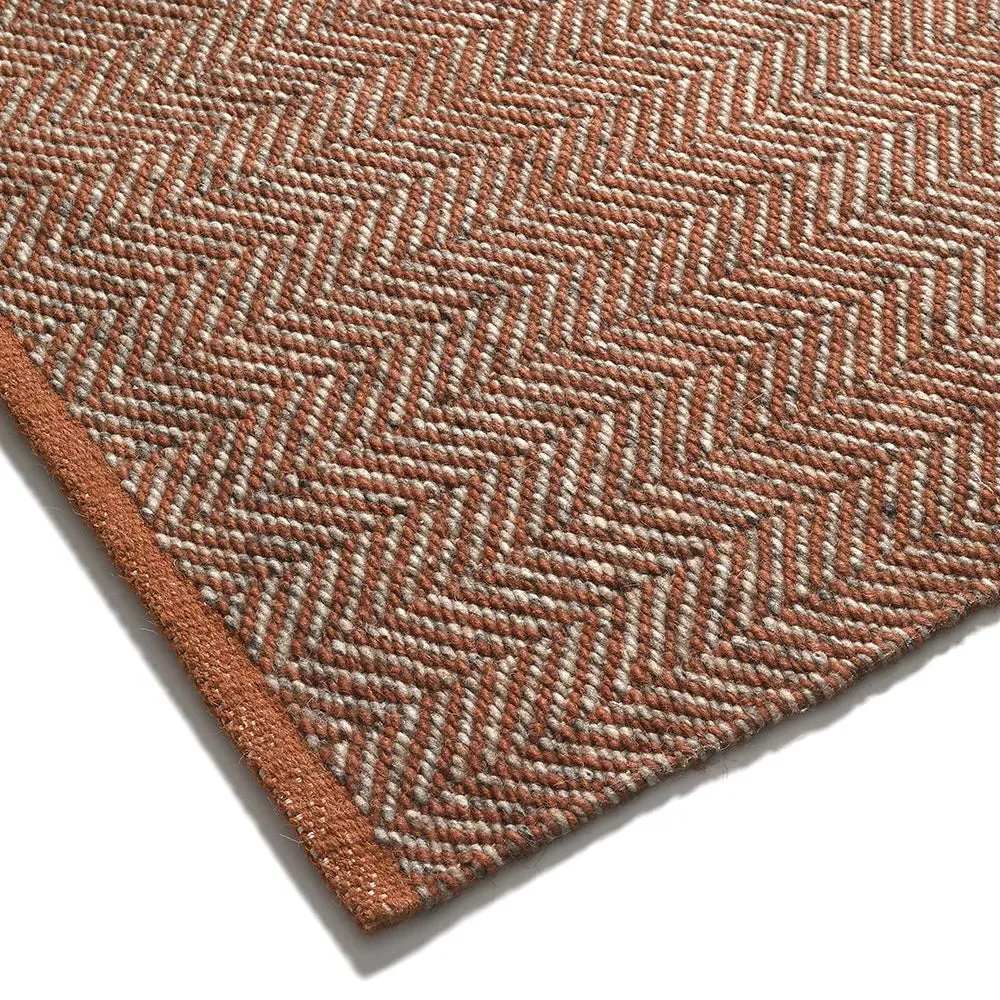 Milton Herringbone Rug 120 x 170 - Brick, Wool