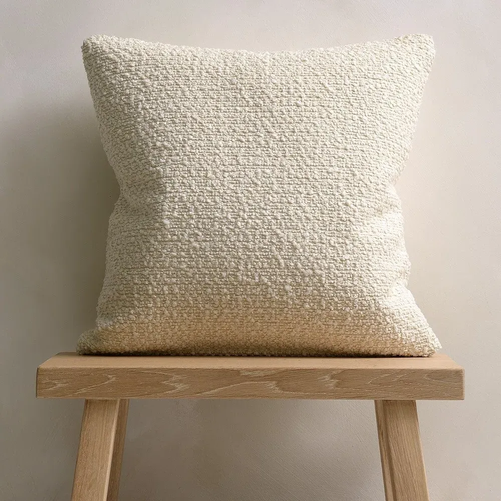 Ramsbury Cushion - Ivory, Boucle