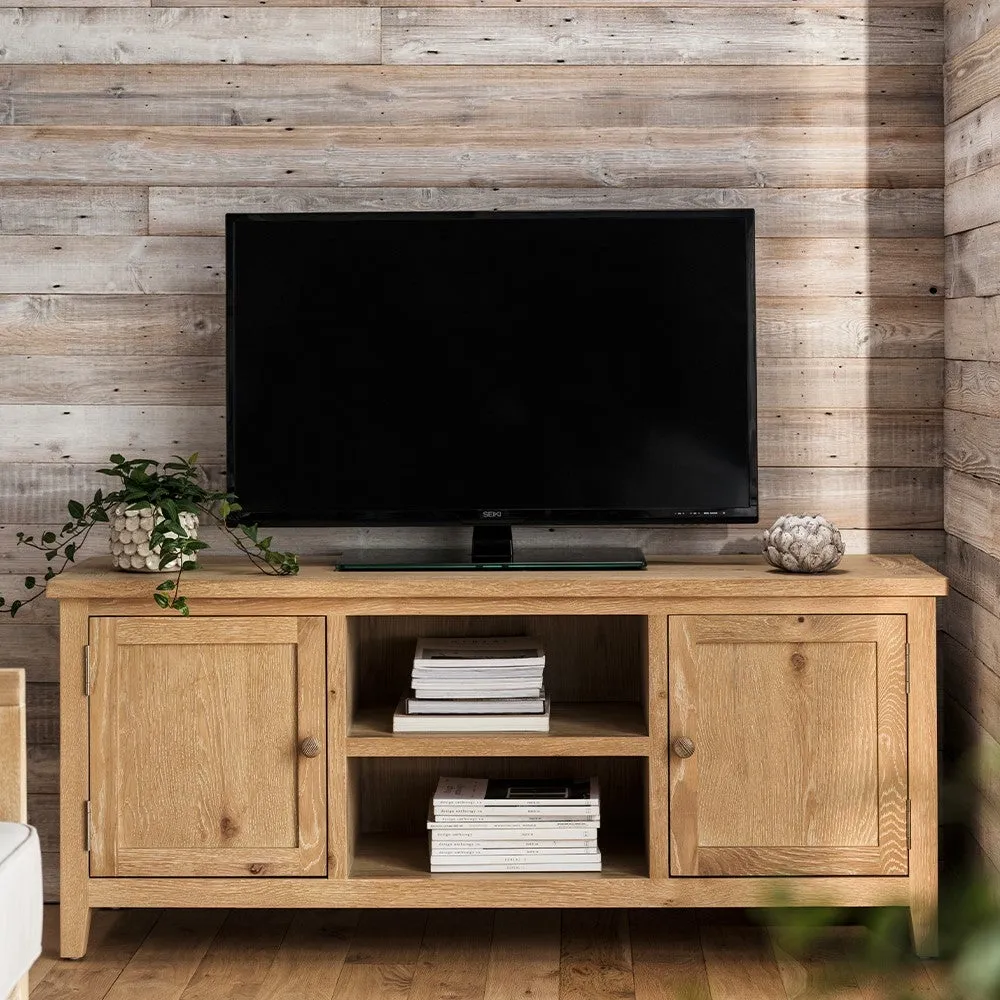 Inglesham Large TV Stand - Whitewash, Oak