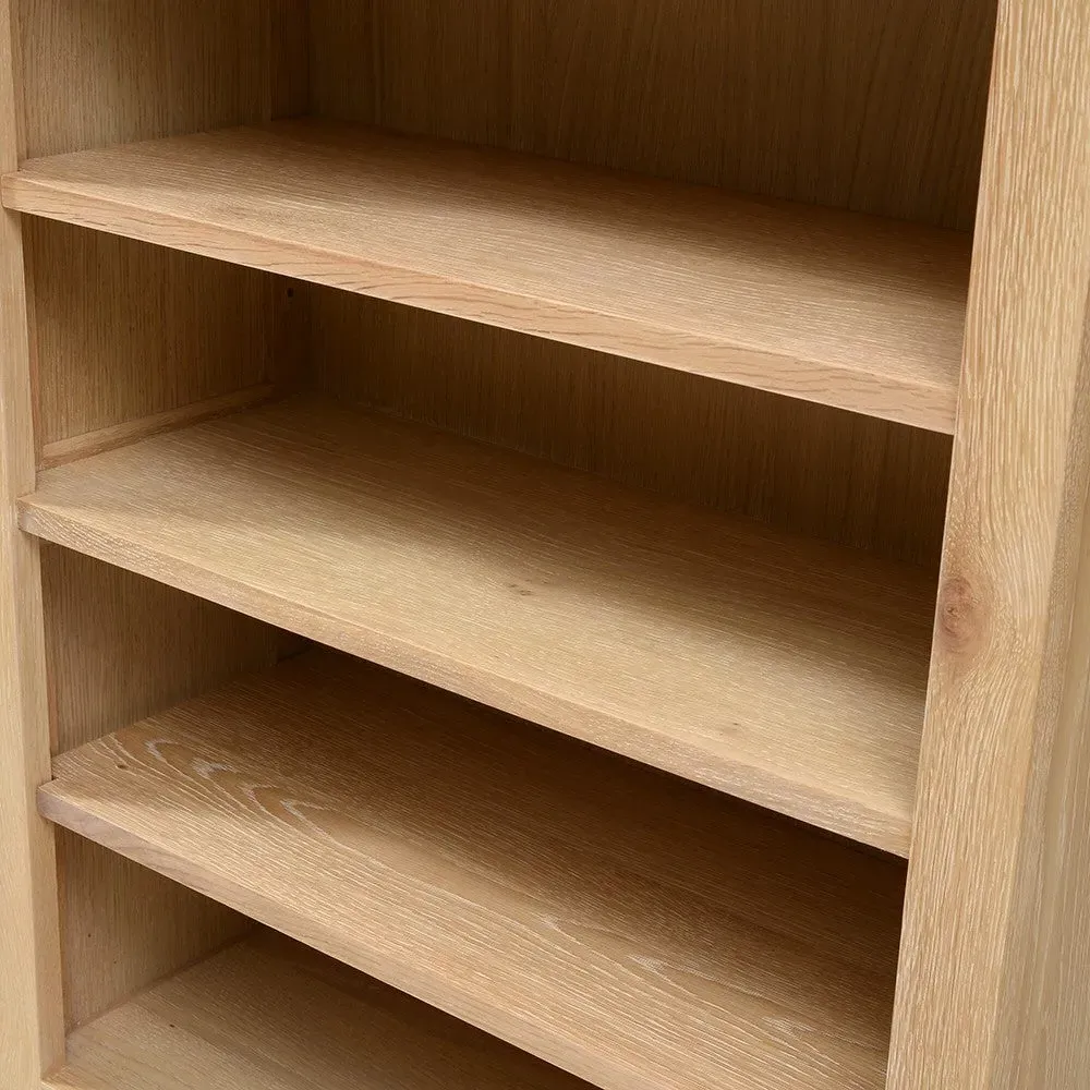 Inglesham Small Bookcase - Whitewash, Oak