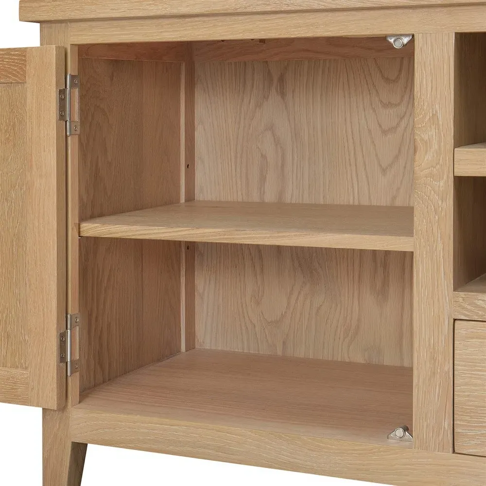 Inglesham TV Unit with Storage - Whitewash, Oak