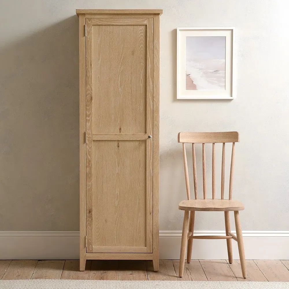 Shaker Cupboard - Whitewash, Oak