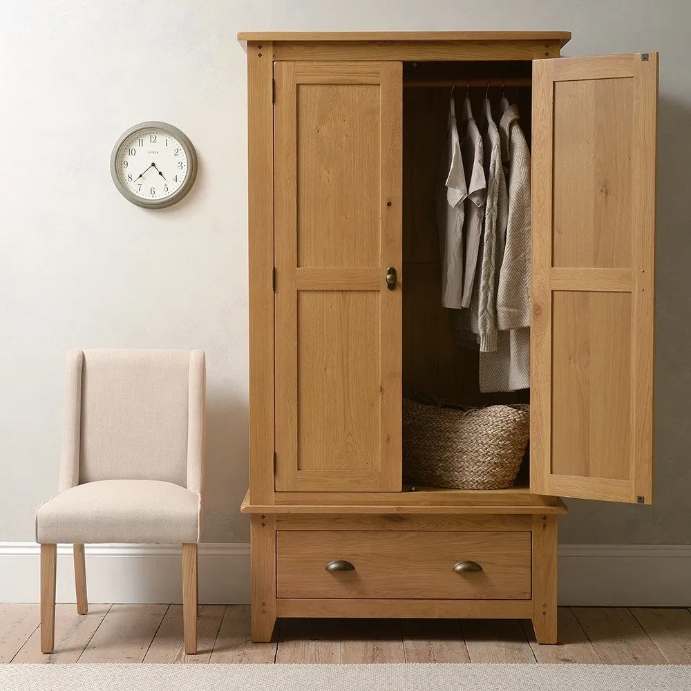 Double Wardrobe with Drawer - Oak