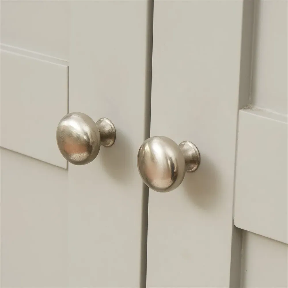 Cotswold Triple Wardrobe with Drawers - Pebble Grey