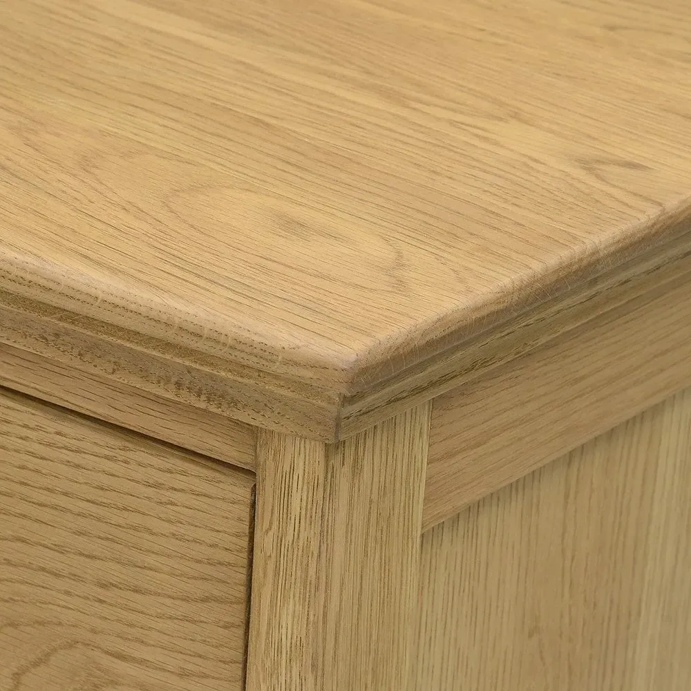 Winchcombe 5 Drawer Chest with Soft-Close - Oiled Oak