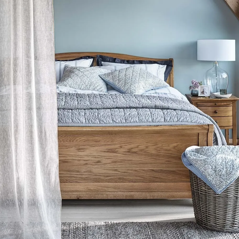 Winchcombe Super King Sleigh Bed - Oiled Oak image