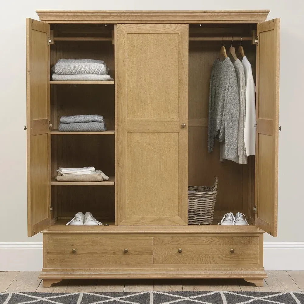 Winchcombe Triple Wardrobe - Oiled Oak image