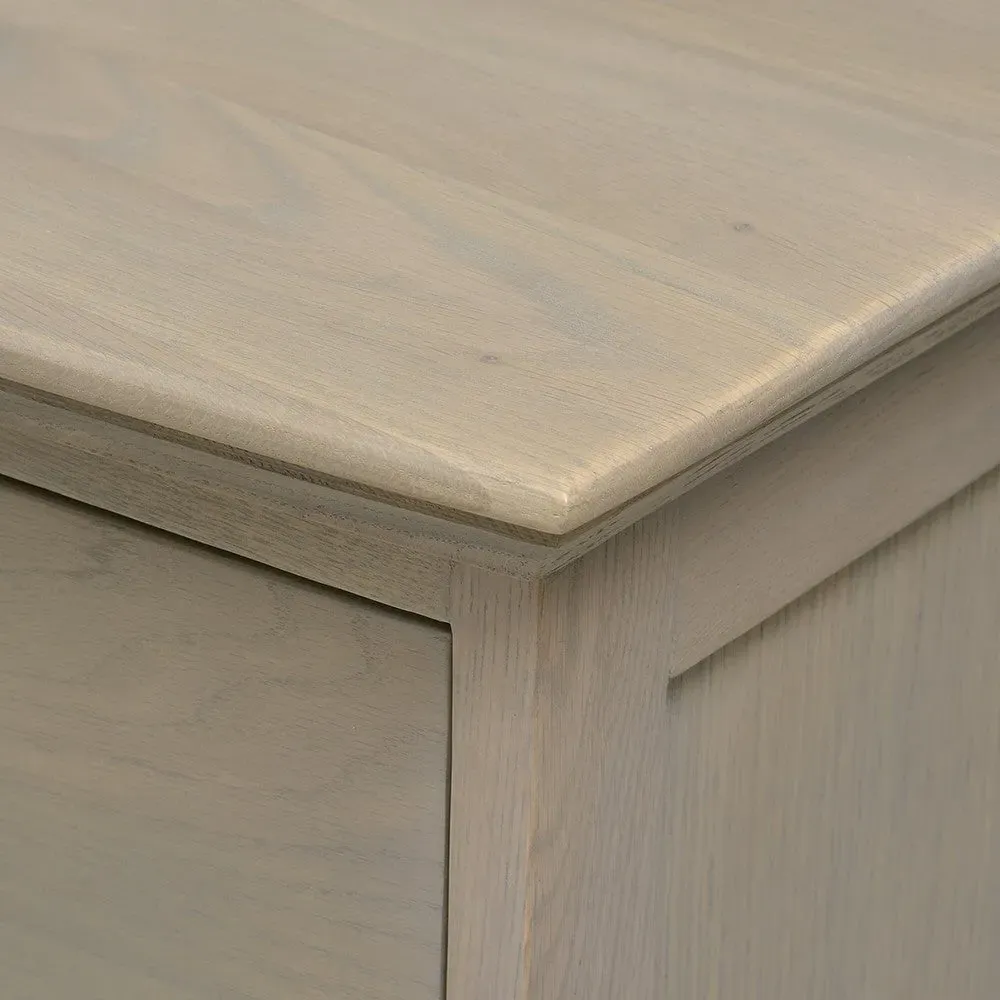 Winchcombe 7 Drawer Chest - Smoked Oak