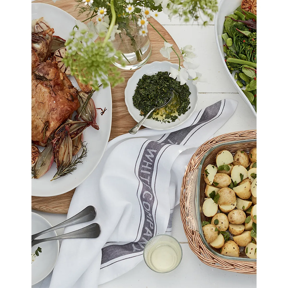Linen Glass Cloth Tea Towel - White alternate view