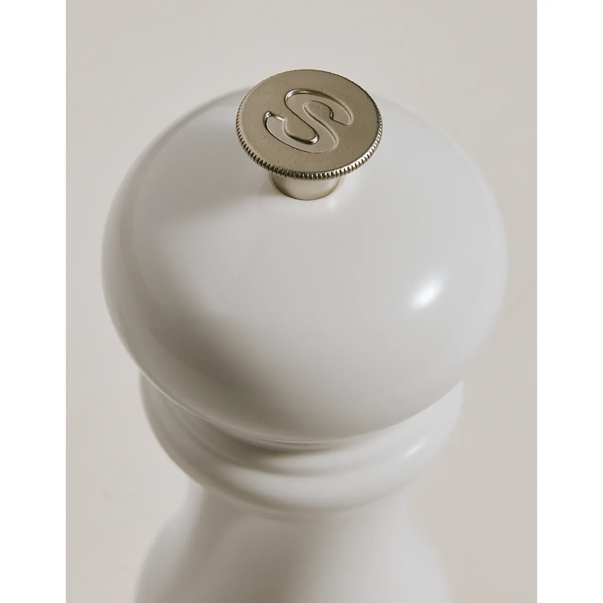 Le Creuset Salt Mill - White, ABS Plastic alternate view