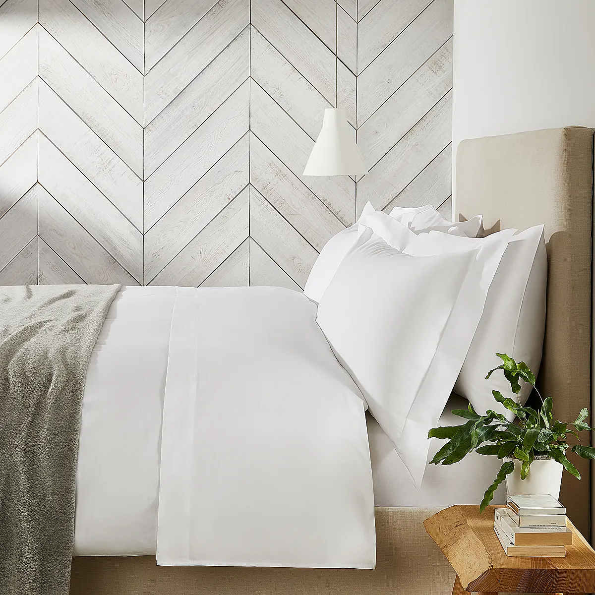 200 Thread Count Duvet Cover & Pillowcase Set - White, Cotton product