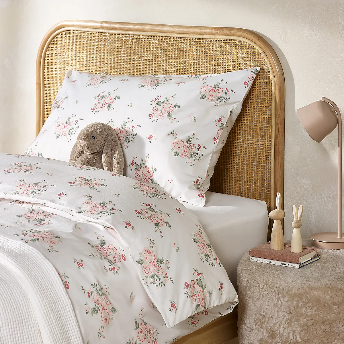 Ava Cot Bed Linen Set - White/Pink, Cotton product