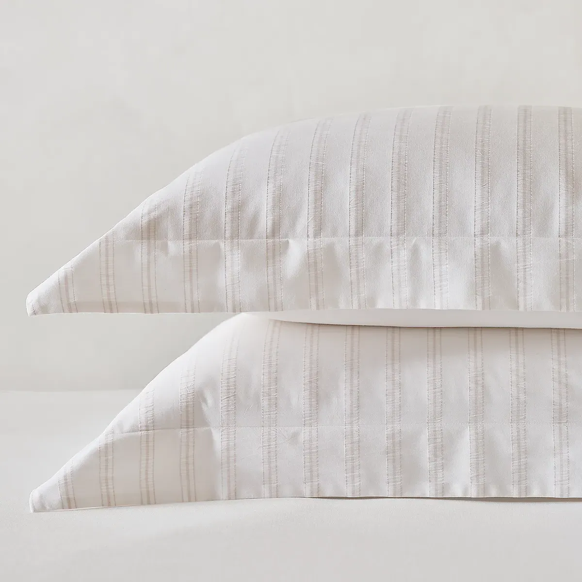 Barling Stripe Oxford Pillowcase - White Natural product