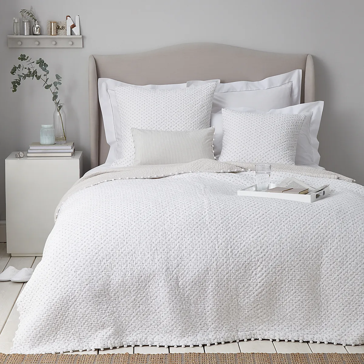 Brittany Quilt - White/Grey product