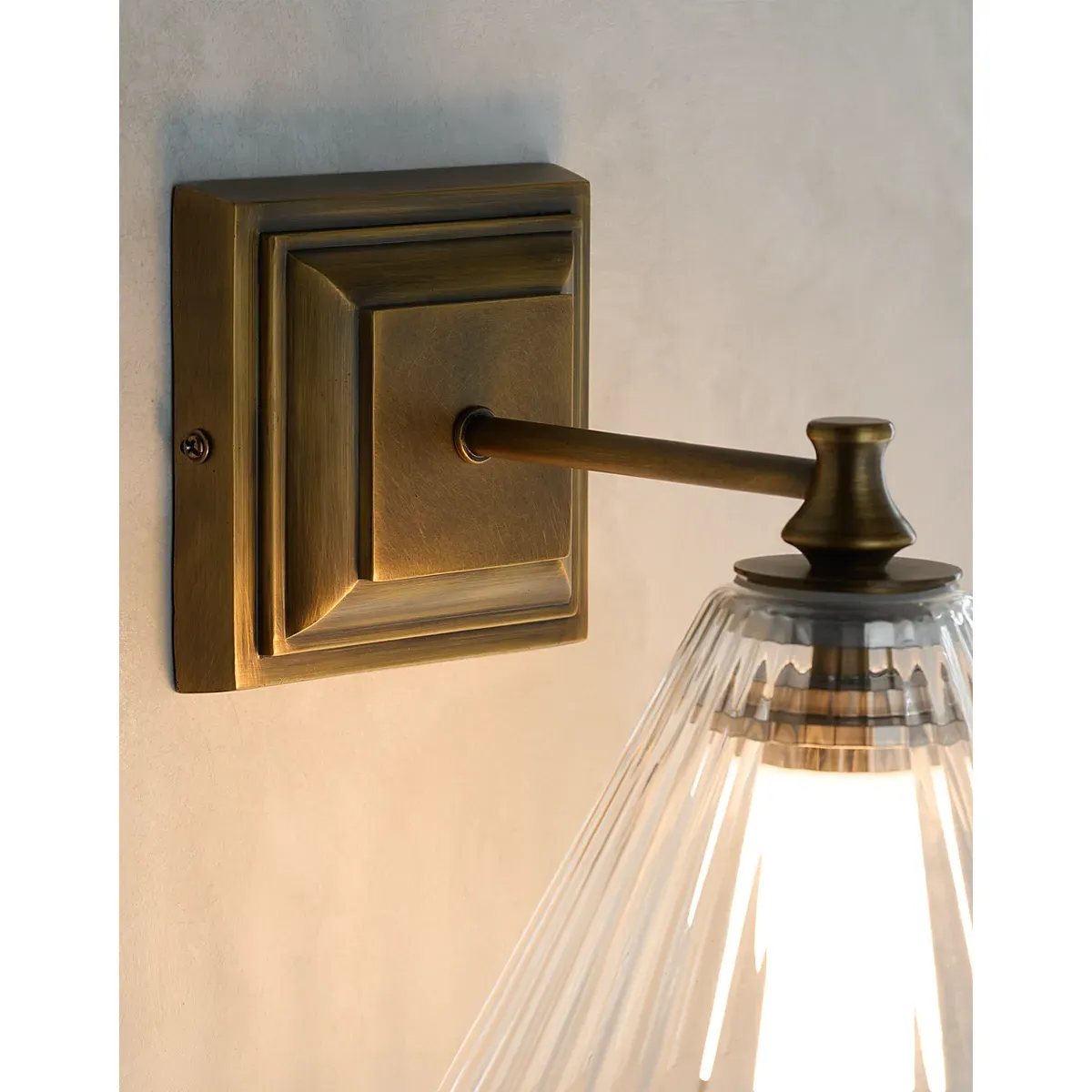 Cambridge Rechargeable Wall Light - Antique Brass, Glass alternate view