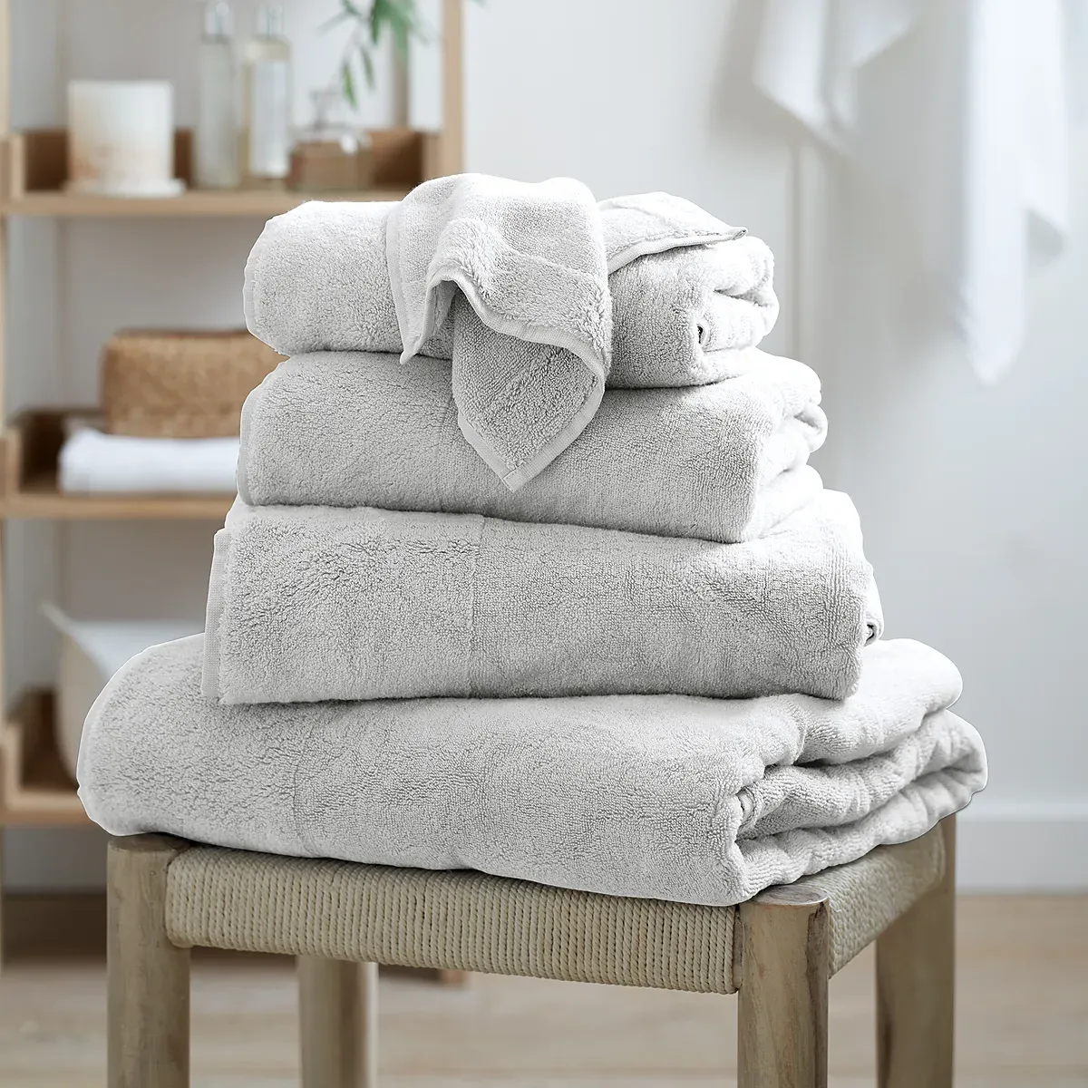 Hydrocotton Towel - Silver, Cotton product