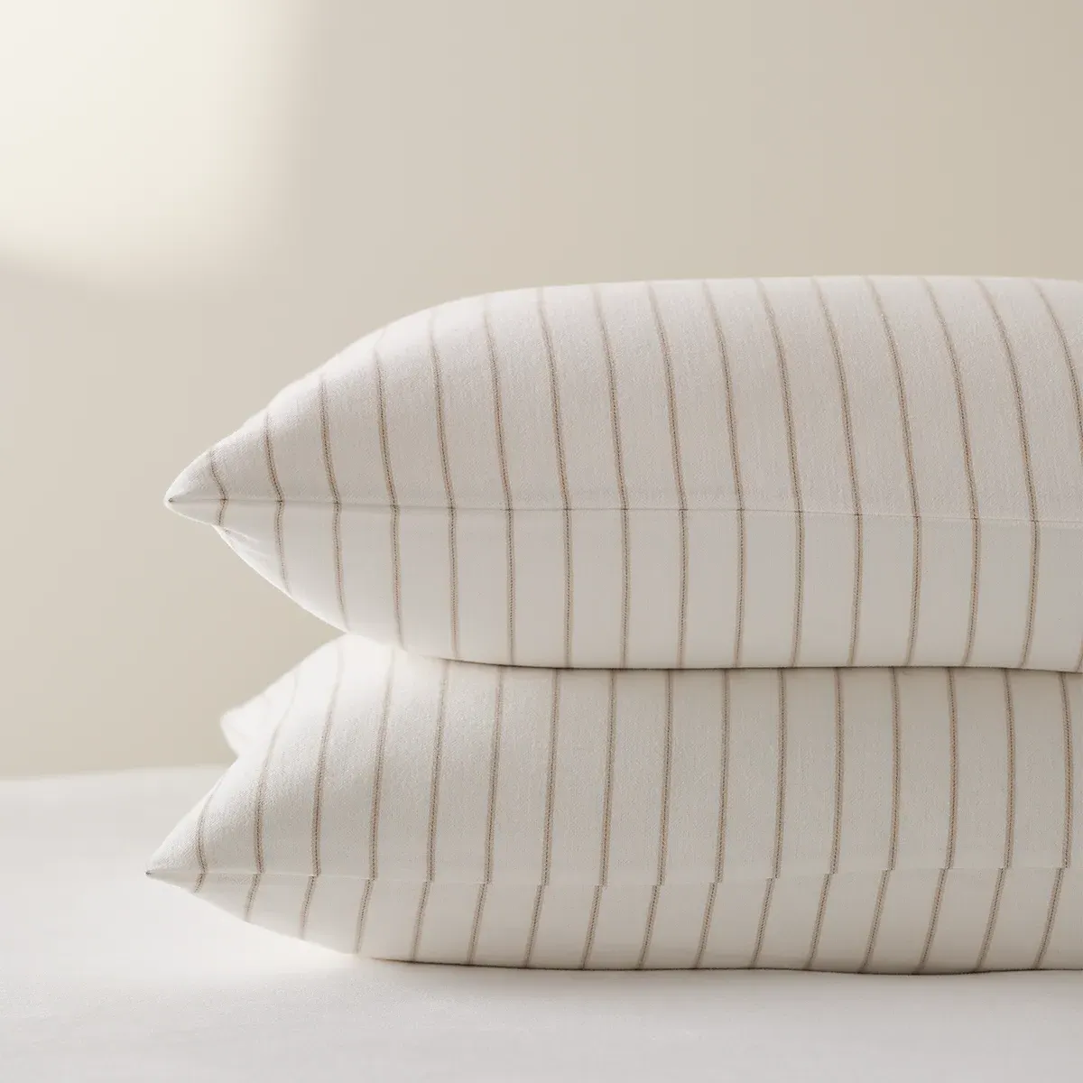 Logan Stripe Classic Pillowcase - White Natural product