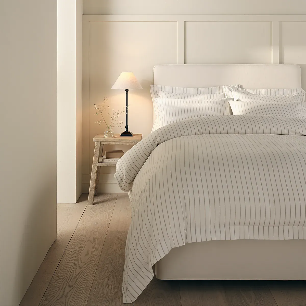 Logan Stripe Duvet Cover - White Natural product