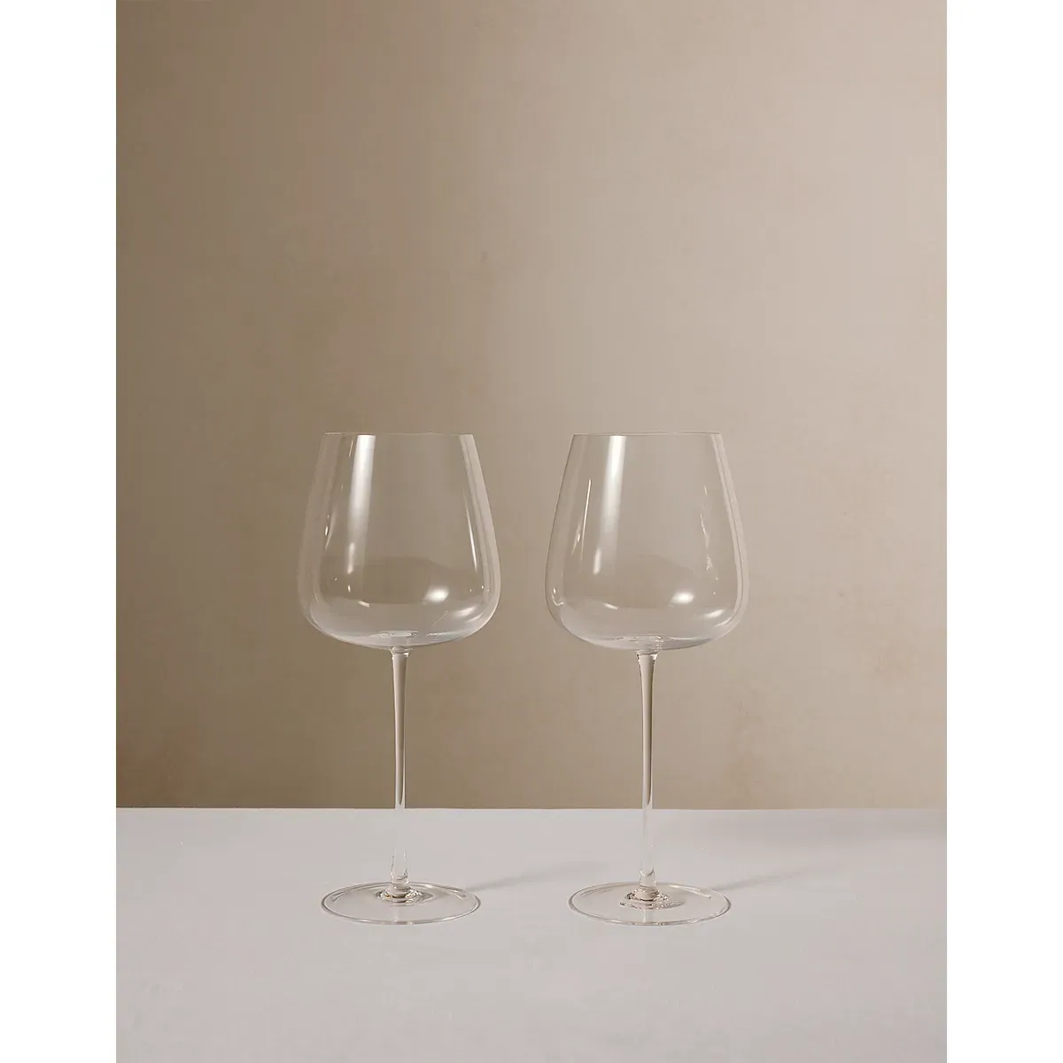 LSA International Wine Culture Red Wine Goblets Set of 2 - Clear alternate view