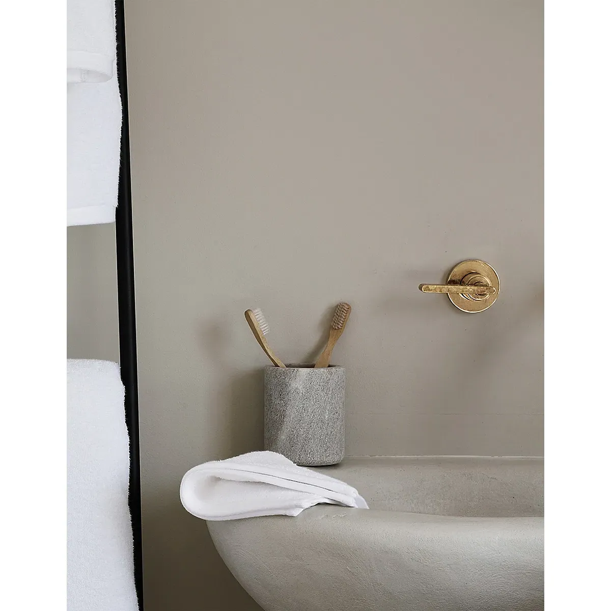 Marble Toothbrush Holder - Beige alternate view