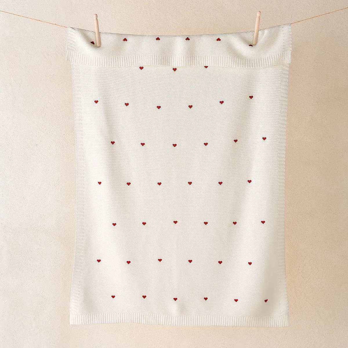 Organic Cotton Heart Embroidered Blanket - Ivory/Red product