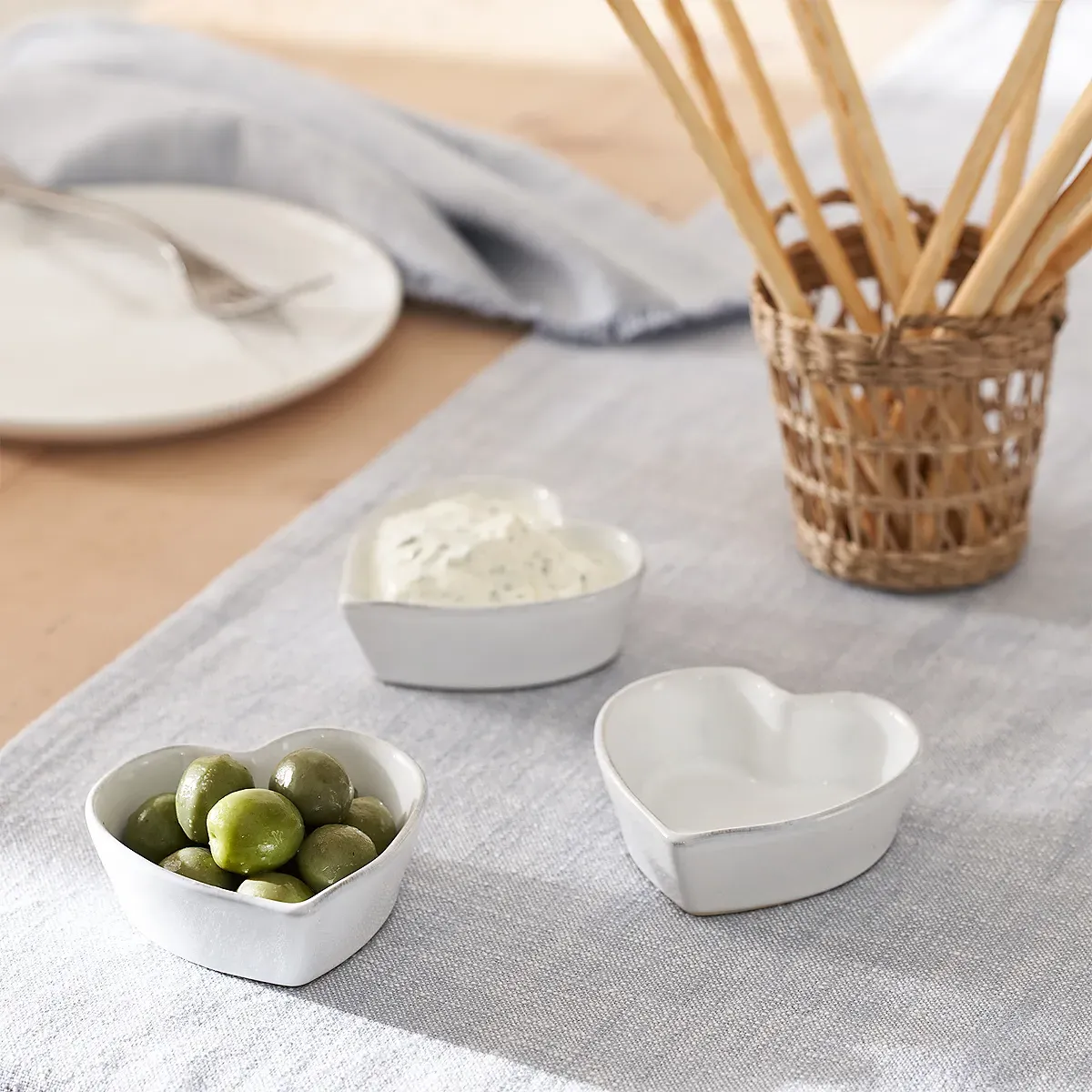 Porto Heart Dishes Set of 3 - White, Stoneware product