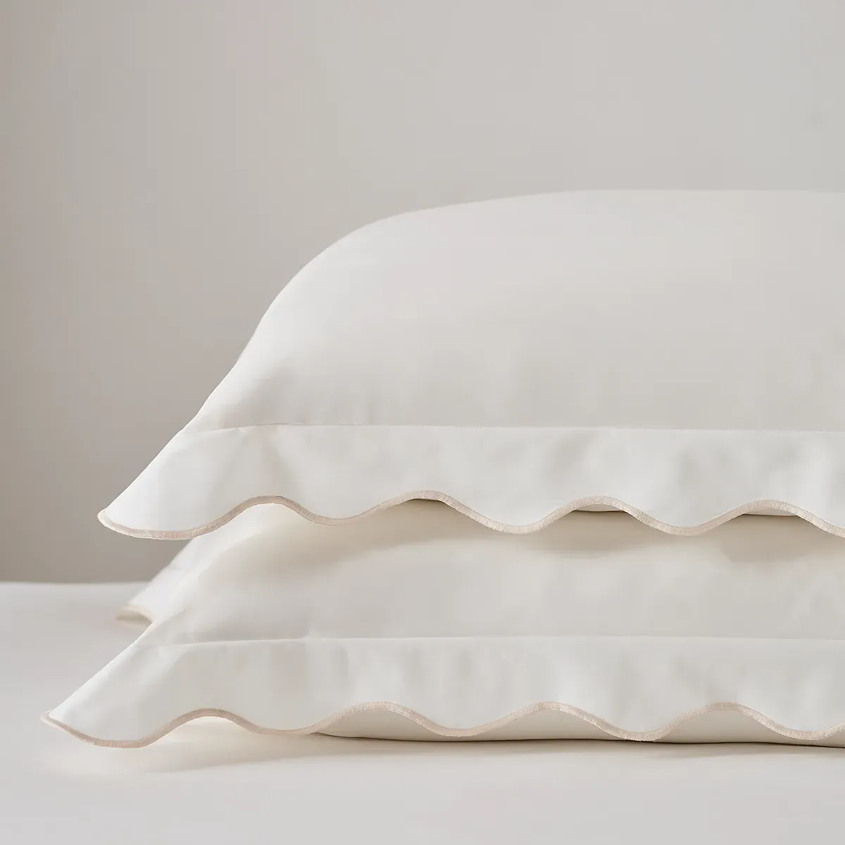 Sofie Oxford Pillowcase - White/Pink, Cotton product