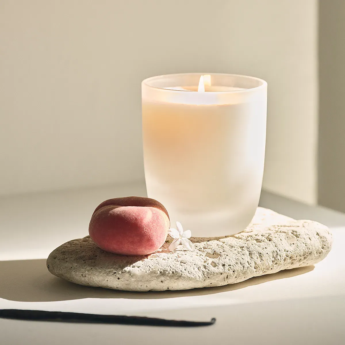 Spa Escape Single Wick Candle - Natural Wax product