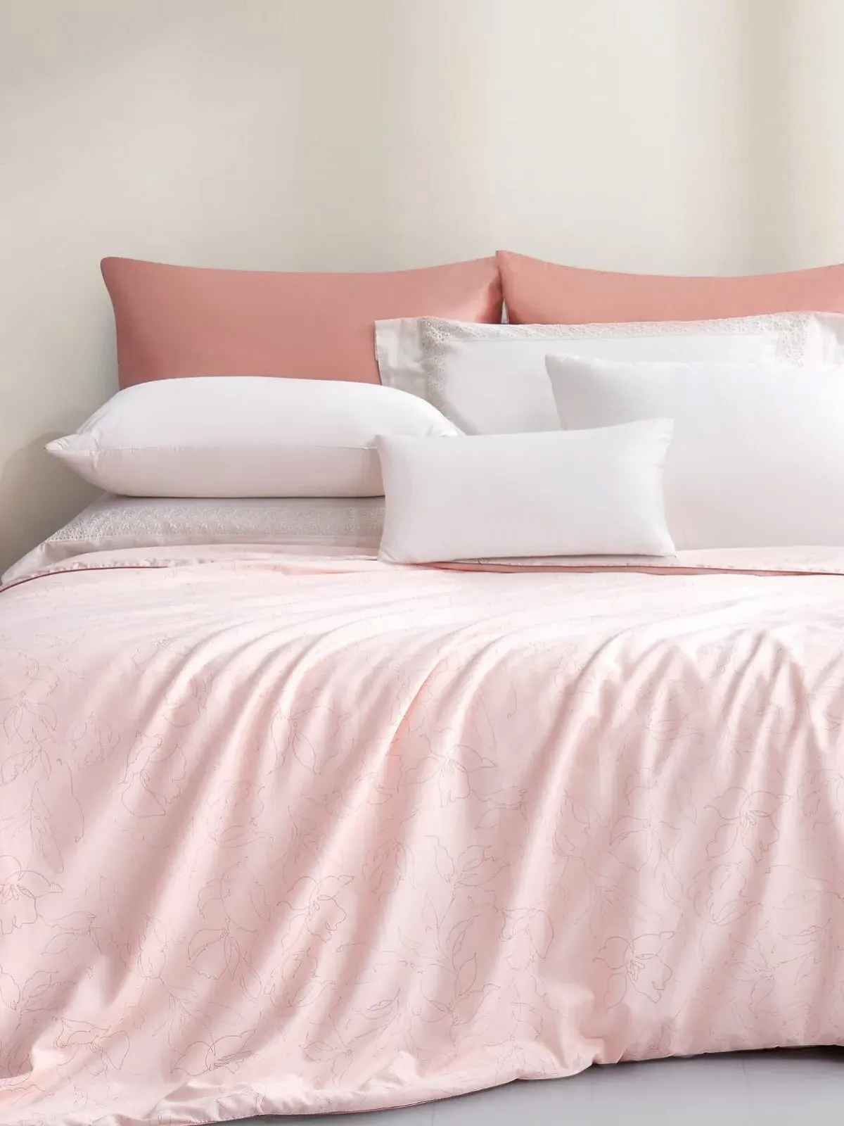 Silk Filled Comforter - Mulberry Silk, Cotton product