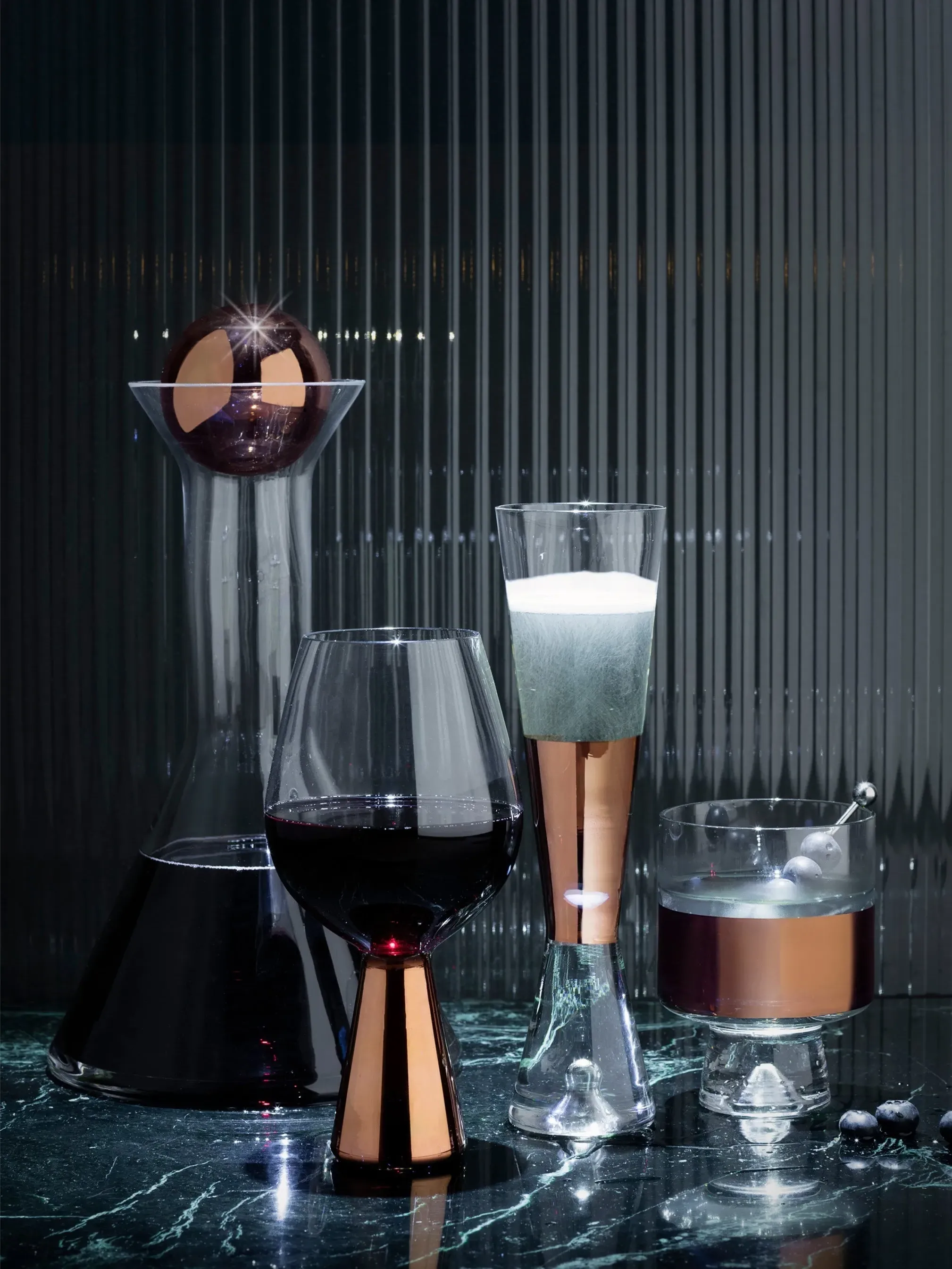Tank Champagne Glasses Set - Mouth-Blown Glass, Copper Detail product