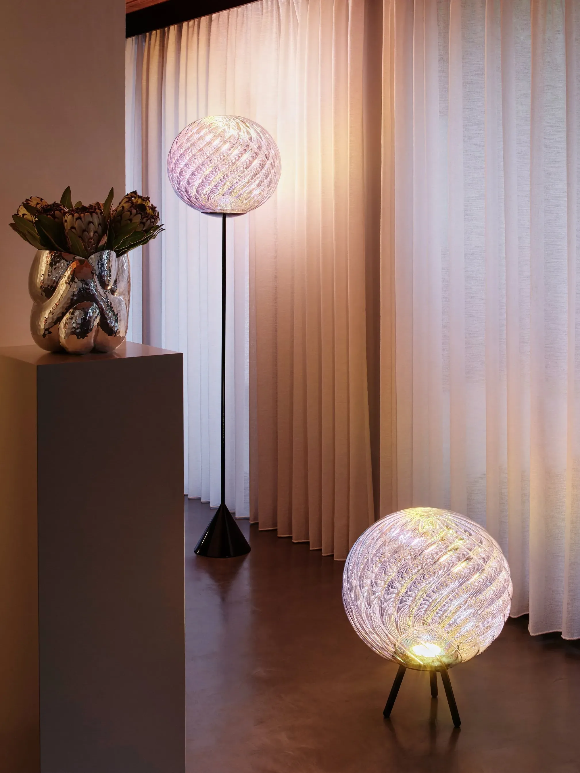Whirl Dichroic Large Portable Light product