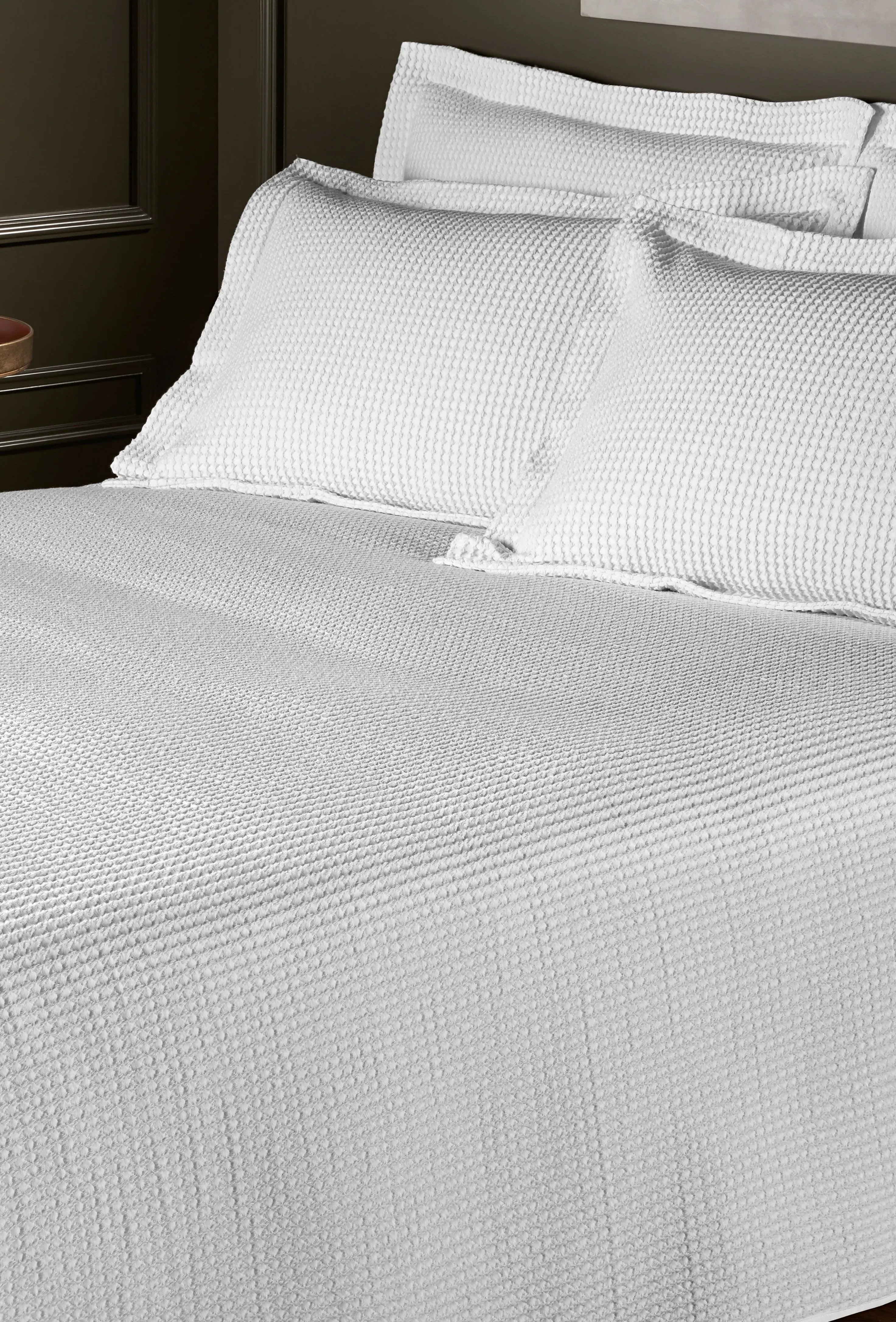 Design Port Waffle Bedspread - White/Cream, Cotton Mix product