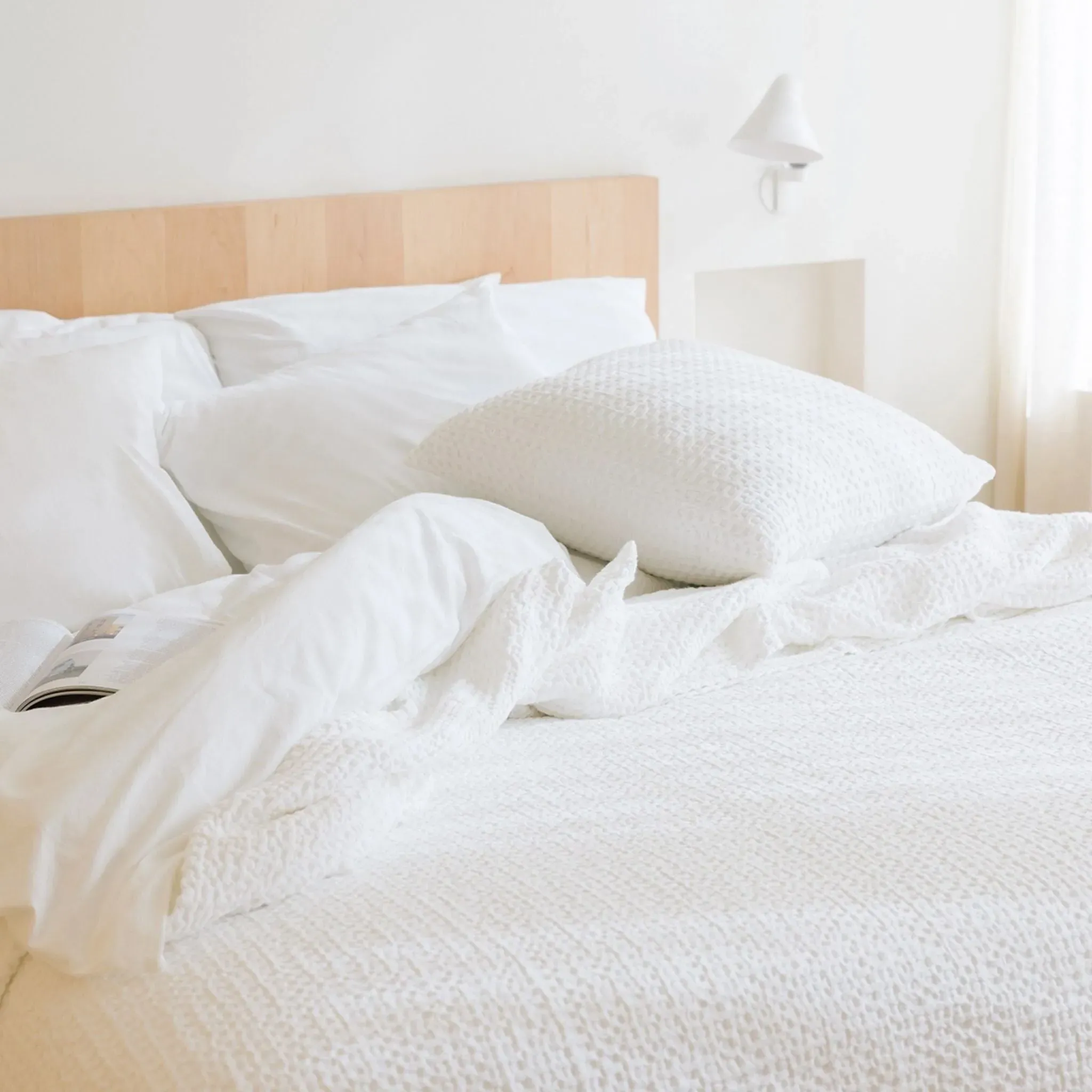 Santa Luzia Waffle Bedspread with Fringes - Cotton product