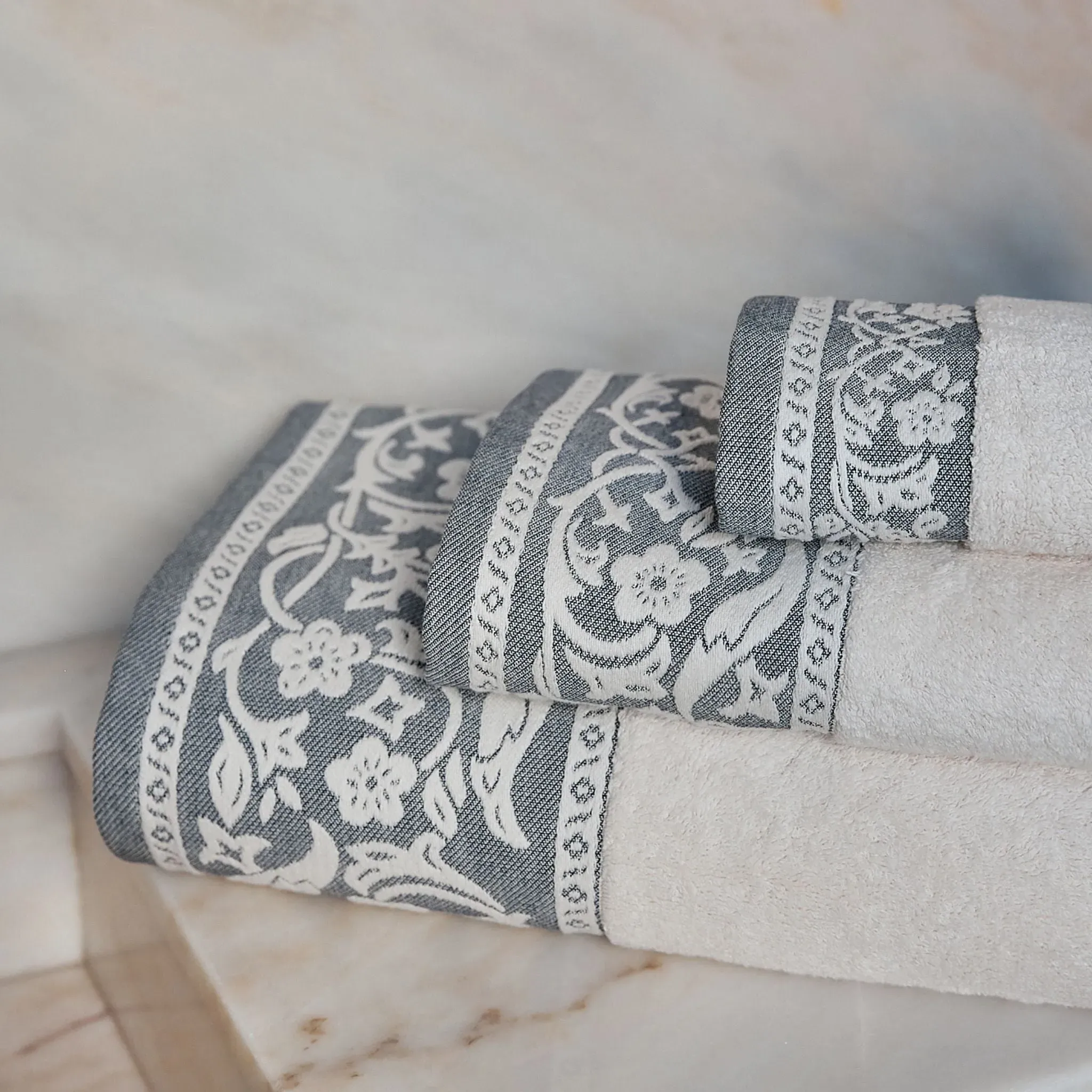 Bath Towel Set with Floral Motif - Blue, Cotton