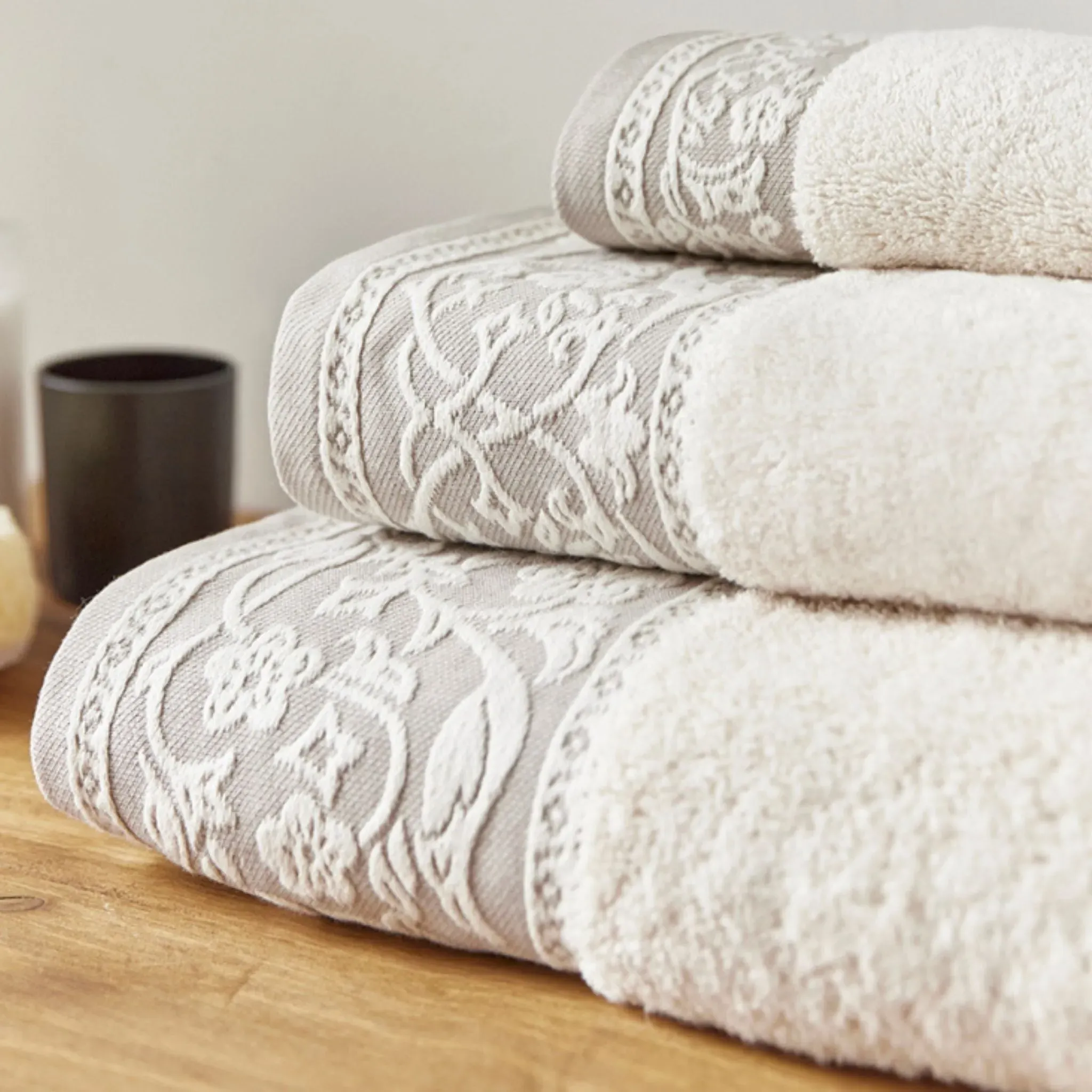 Bath Towel with Floral Motif - Beige, Cotton