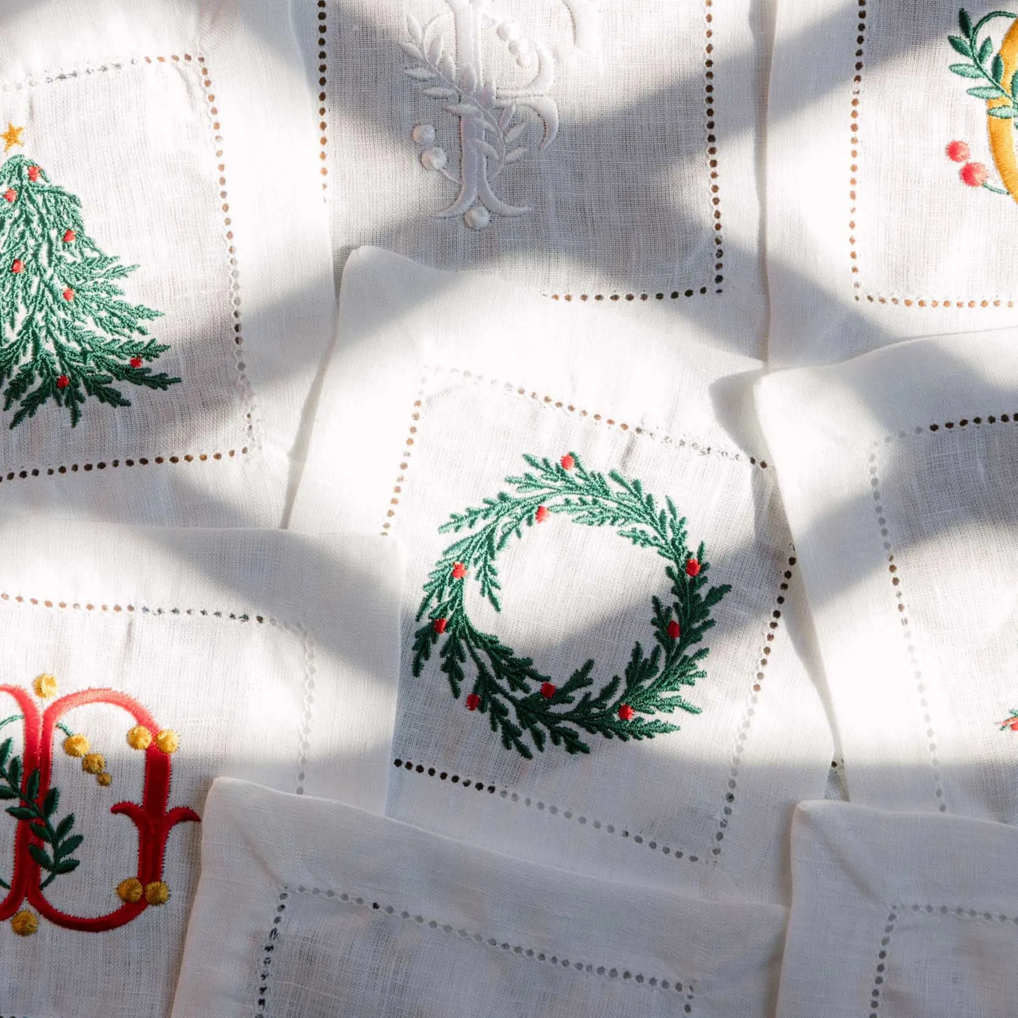 Christmas Embroidered Table Linen - Green, Linen