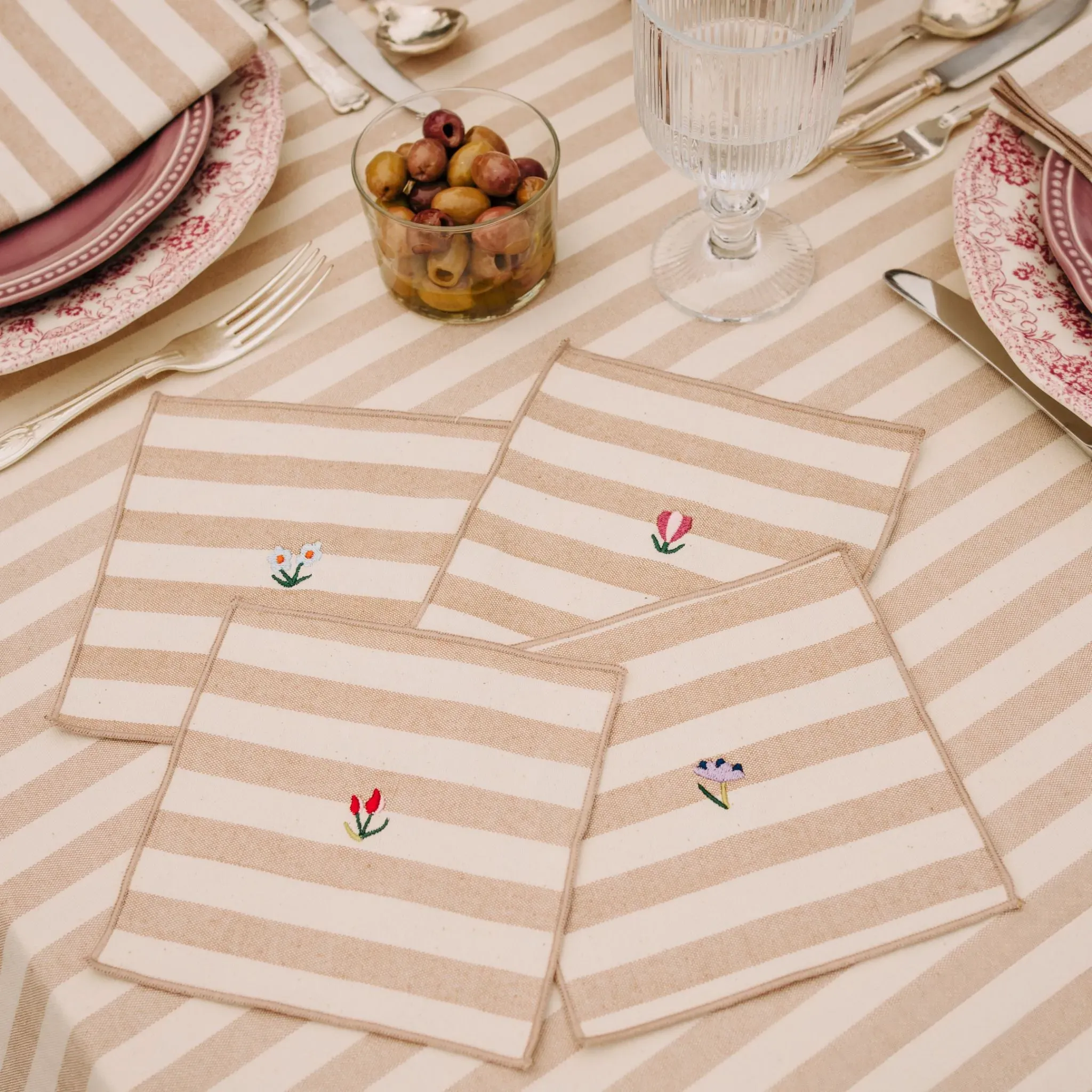 Napkin Set with Flower Embroidery - Beige, Cotton